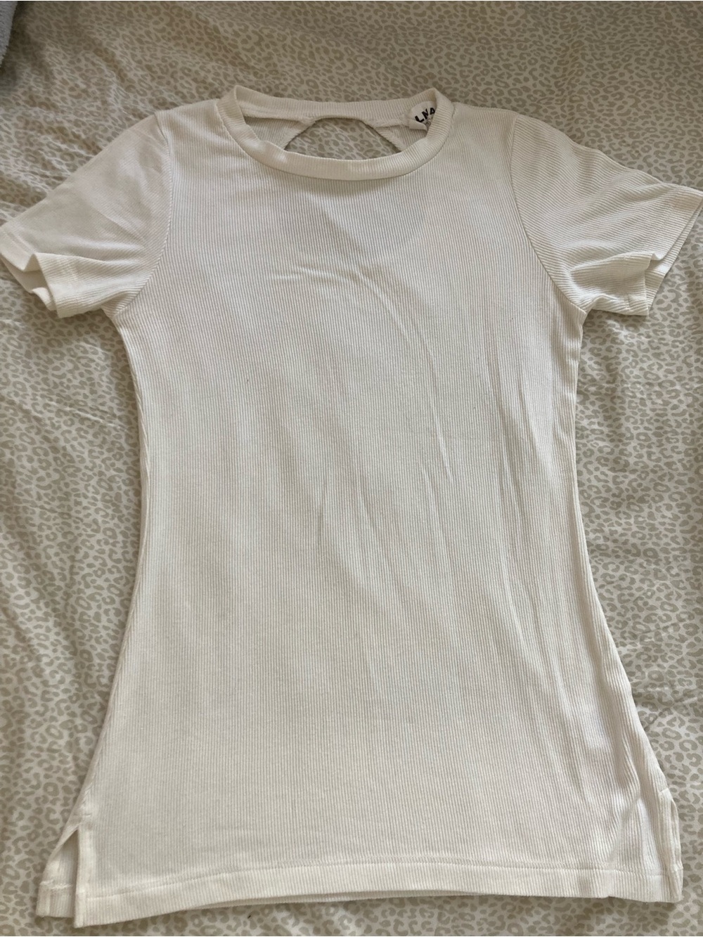 LNA Women's Off White Ribbed Short-Sleeve Top with Back Cutout Round size XS